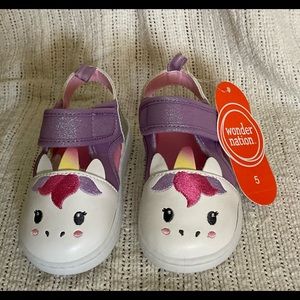 Toddler wonder Nation sandal’s size 5